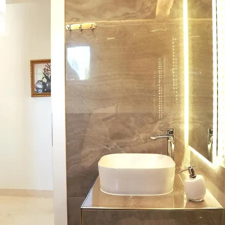 Villa Grand Pinea Čilipi